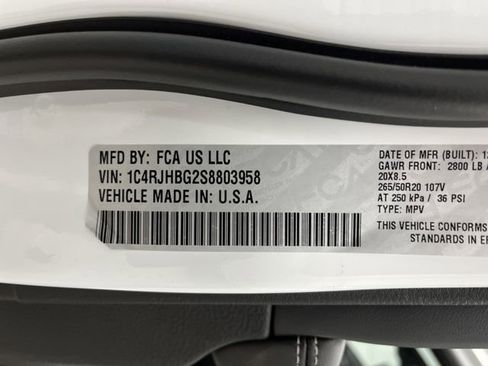 New 2025 Jeep Grand Cherokee Limited w/ Black Appearance Package image 40