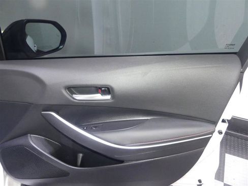 Used 2024 Toyota Corolla Sedan w/ SE Convenience Package FWD image 18