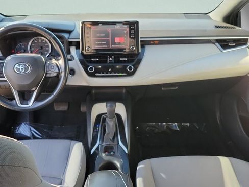 Used 2021 Toyota Corolla SE image 22