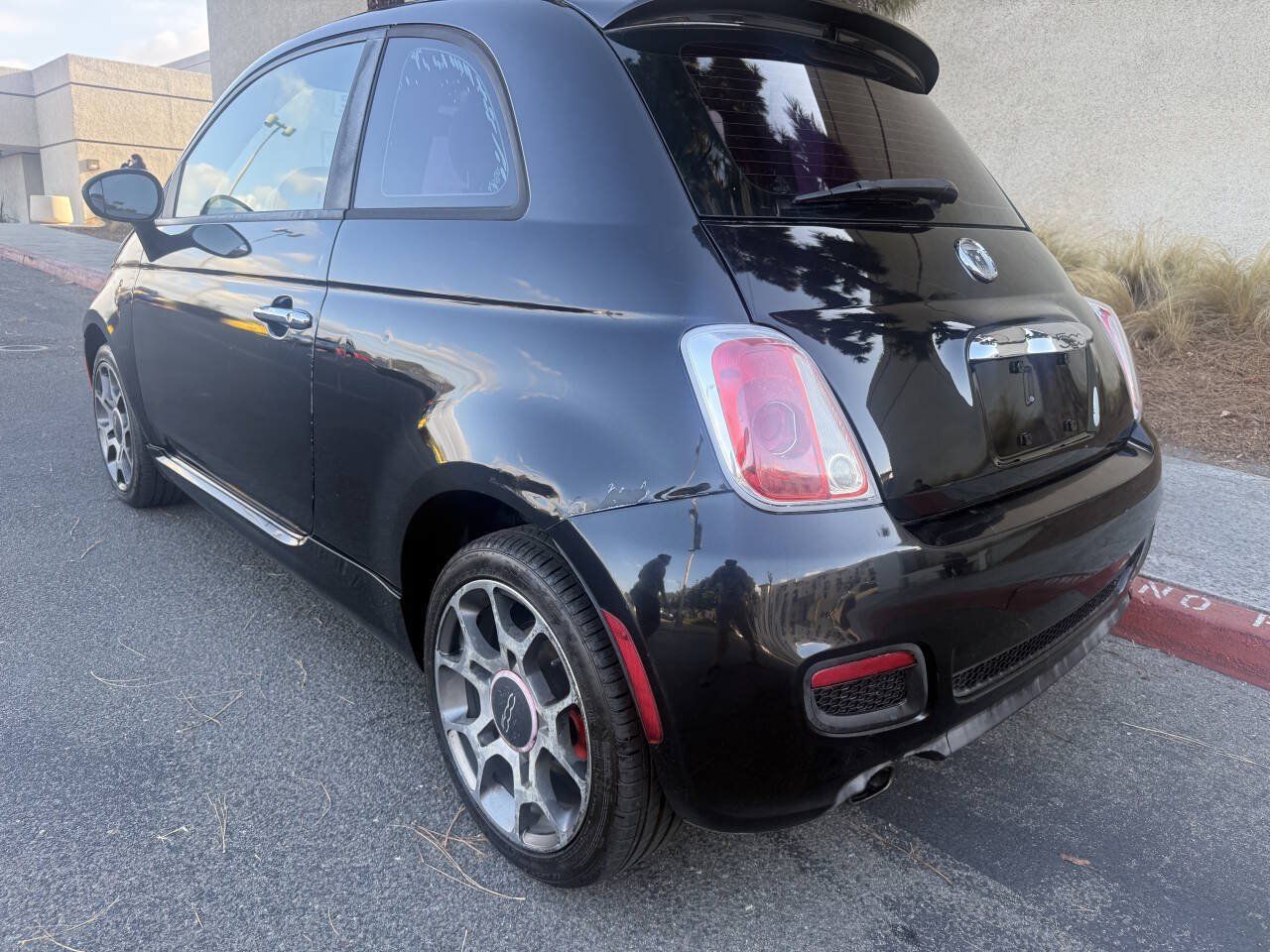 Used 2012 FIAT 500 Sport w/ Safety & Convenience Pkg FWD image 5
