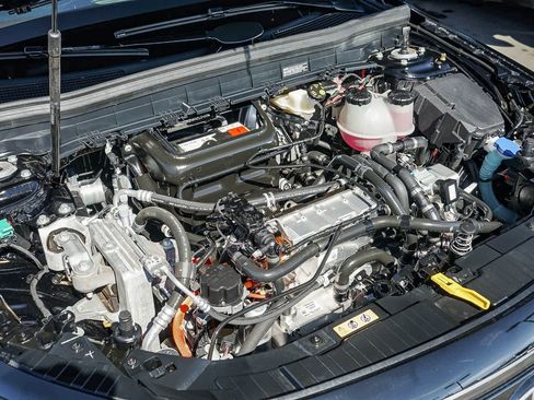 Used 2022 Mercedes-Benz EQB 300 EQB 300 image 25