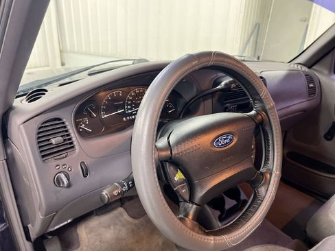 Used 2002 Ford Ranger XL RWD image 10