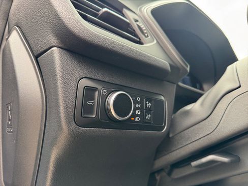 Used 2023 Ford Escape Active image 19