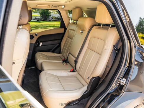 Used 2022 Land Rover Range Rover Sport HSE Silver Edition image 25