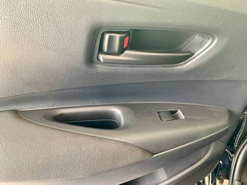 Used 2024 Toyota Corolla LE FWD image 18