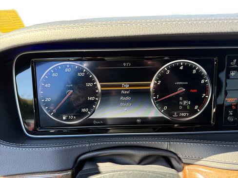 Used 2016 Mercedes-Benz S 550 Sedan image 11