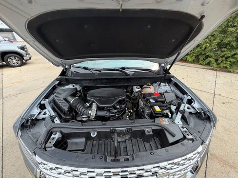 Used 2022 GMC Acadia Denali w/ Denali Technology Package image 37