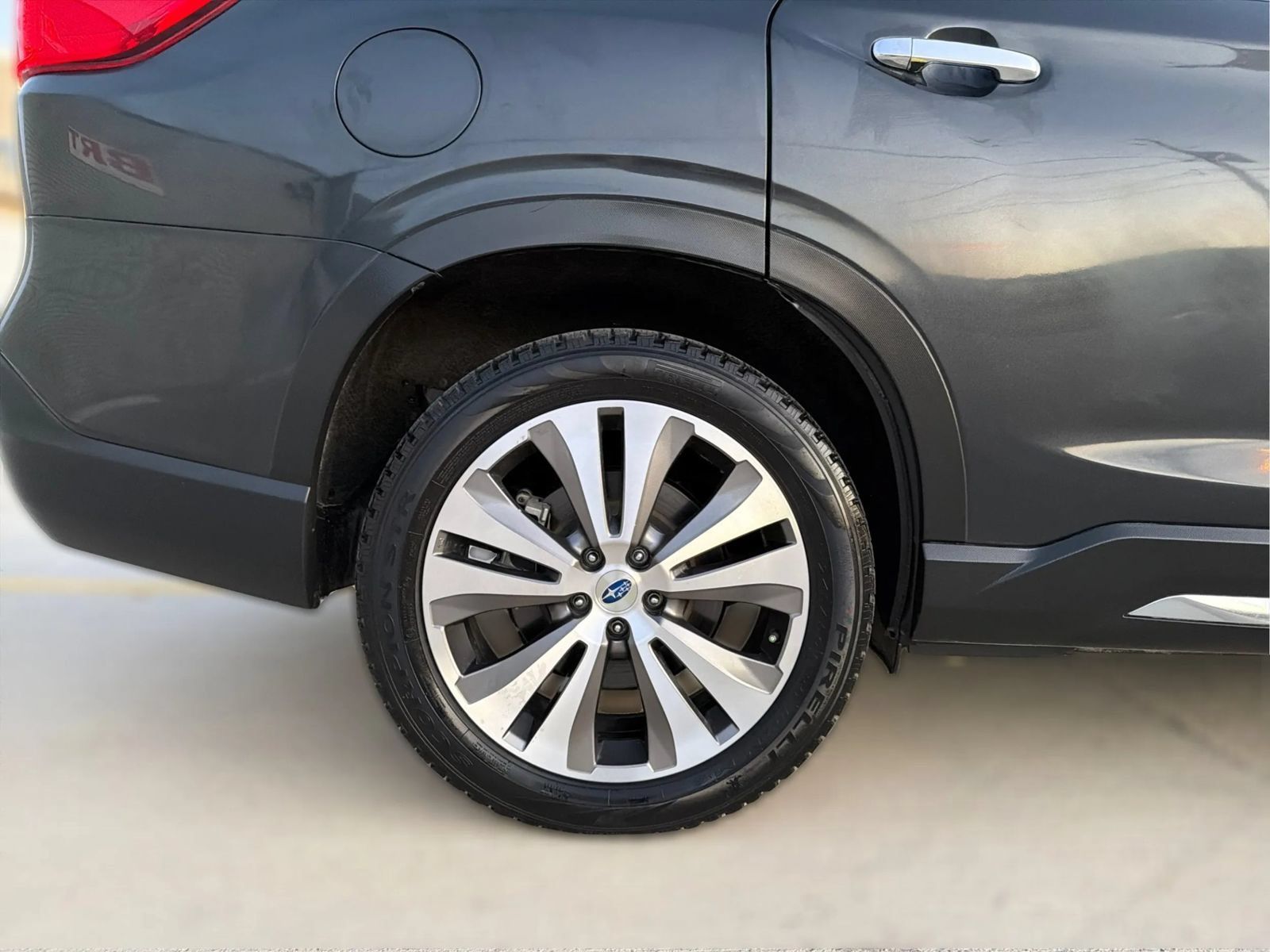 Used 2020 Subaru Ascent Touring w/ Popular Package #3 AWD/4WD image 31