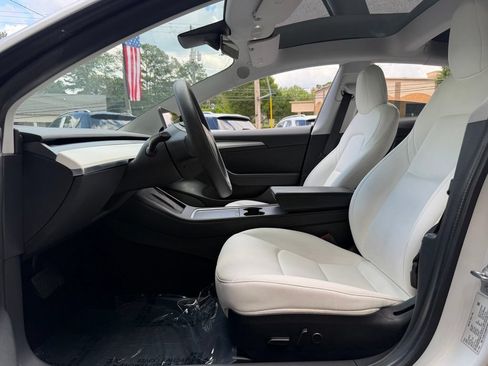 Used 2021 Tesla Model 3 Standard Range Plus RWD image 24