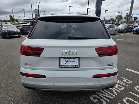 Used 2017 Audi Q7 3.0T Premium Plus w/ Premium Plus Package image 6