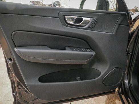 Used 2025 Volvo XC60 B5 Plus w/ Climate Package image 14