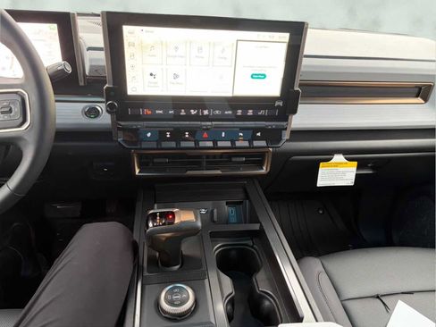 Used 2024 GMC Hummer EV 3X w/ Omega Edition AWD/4WD image 16