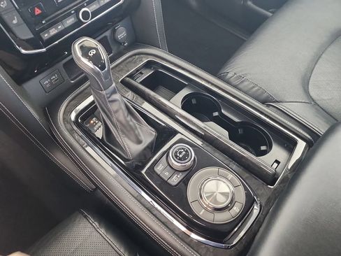 Used 2020 INFINITI QX80 Luxe w/ Proassist Package RWD image 16