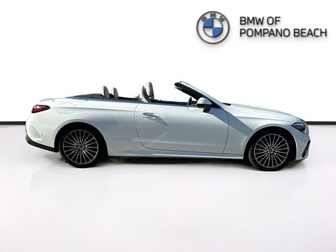 Used 2024 Mercedes-Benz CLE 450 4MATIC Cabriolet image 8