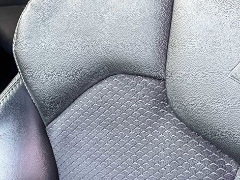 Used 2023 Audi Q5 e Premium Plus image 24