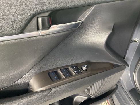 Used 2023 Toyota Camry XSE image 11