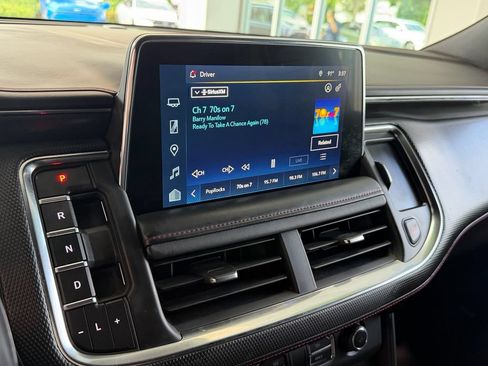 Used 2023 Chevrolet Suburban RST w/ Luxury Package RWD image 21