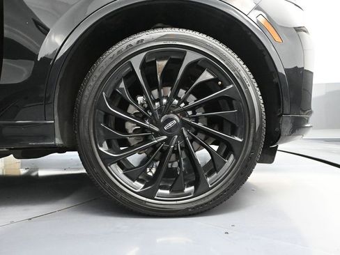 Used 2025 Lincoln Aviator Reserve w/ Jet Appearance Package image 17