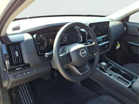 New 2026 Nissan Pathfinder SV FWD image 10