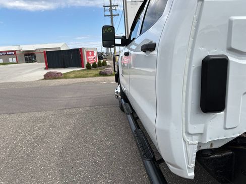 Used 2017 Chevrolet Silverado 3500 W/T image 19
