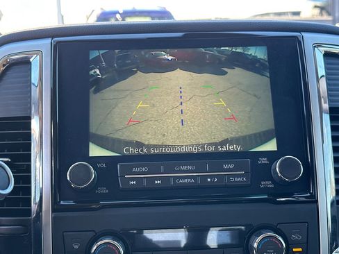 Used 2021 Nissan Titan SV w/ SV Convenience Package image 29