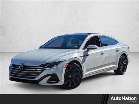 Used 2023 Volkswagen Arteon SEL image 1