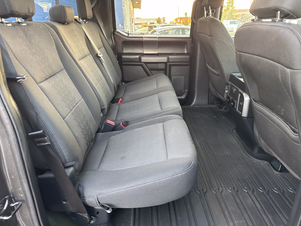 Used 2020 Ford F150 XLT w/ Equipment Group 302A Luxury AWD/4WD image 36