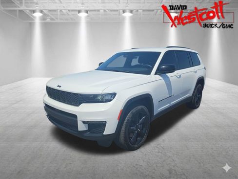 Used 2024 Jeep Grand Cherokee L Limited w/ Black Appearance Package AWD/4WD image 1