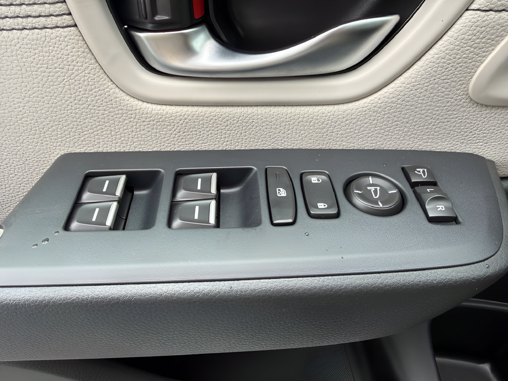 New 2026 Honda Pilot Touring image 19