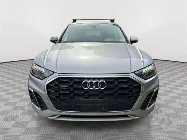 Used 2022 Audi Q5 2.0T Premium Plus w/ Premium Plus Package AWD/4WD image 7