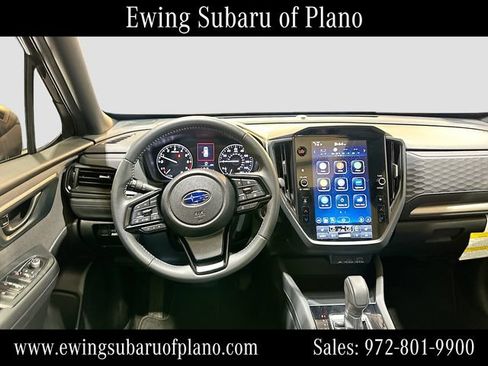 Used 2025 Subaru Forester Premium AWD/4WD image 24