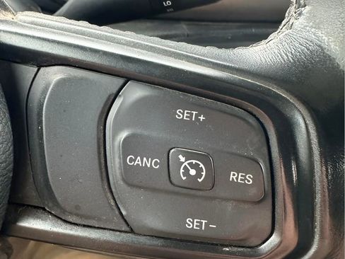 Used 2020 Jeep Gladiator Sport w/ Quick Order Package 24S AWD/4WD image 20