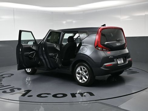 Used 2022 Kia Soul LX w/ Technology Package FWD image 28