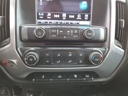 Used 2018 GMC Sierra 3500 SLE w/ SLE Preferred Package image 51