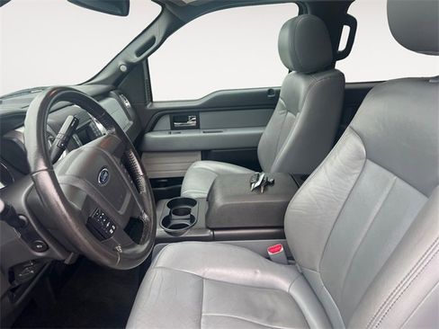 Used 2014 Ford F150 XLT w/ Equipment Group 302A Luxury image 9