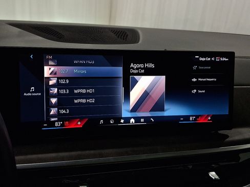 Used 2024 BMW X7 xDrive40i w/ M Sport Package image 19