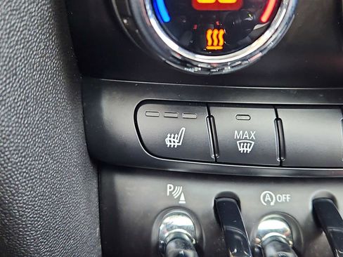 Used 2018 MINI Cooper S image 14