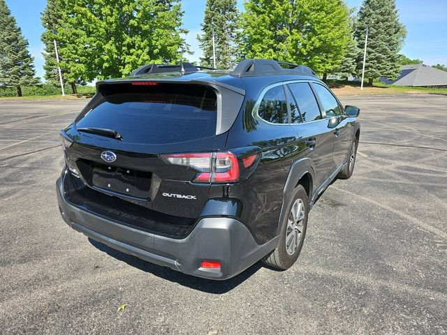 Used 2023 Subaru Outback Premium AWD/4WD image 6