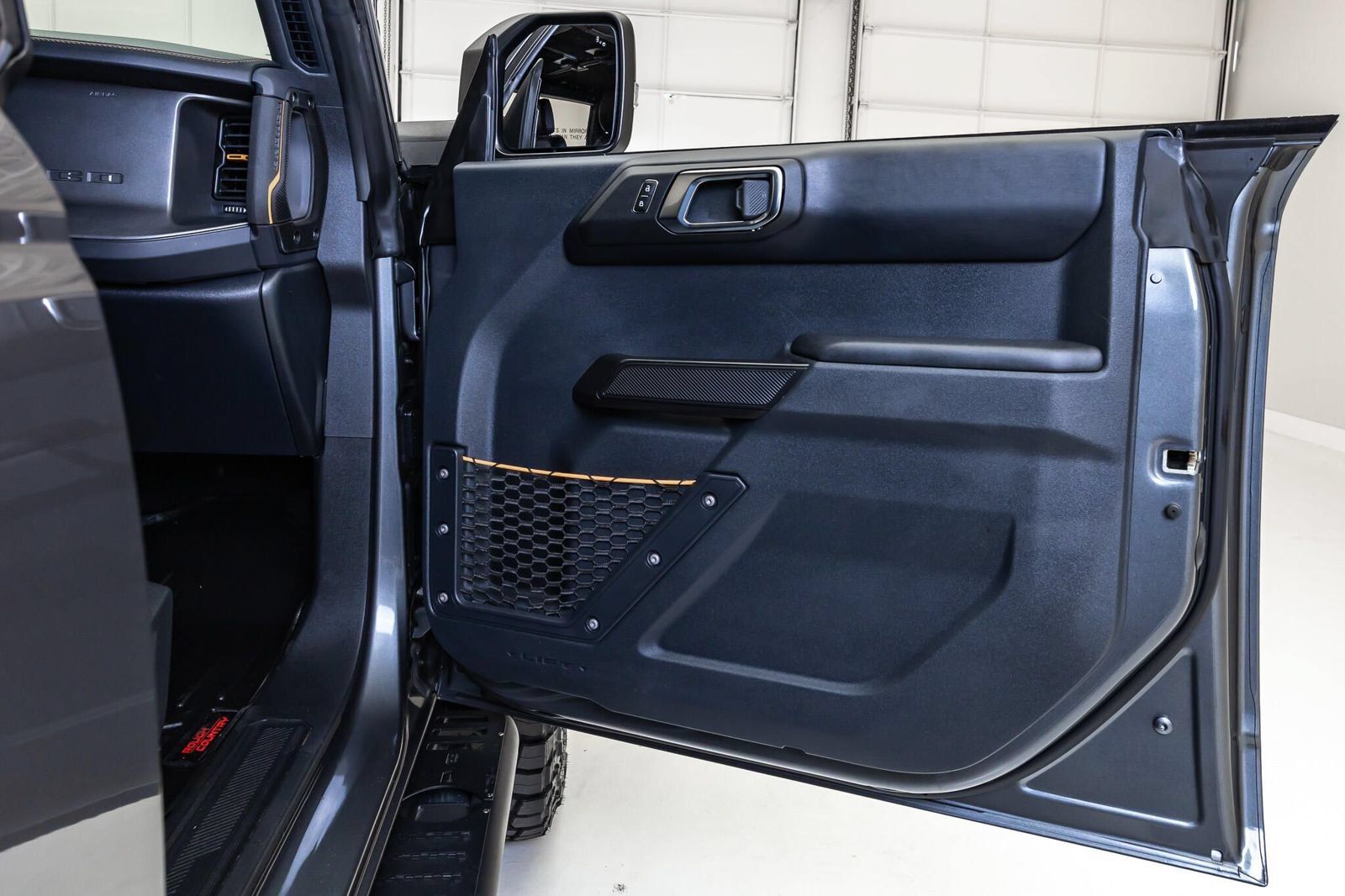 Used 2024 Ford Bronco Badlands AWD/4WD image 45