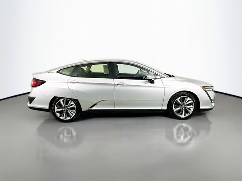 Used 2018 Honda Clarity Plug-In Hybrid image 8