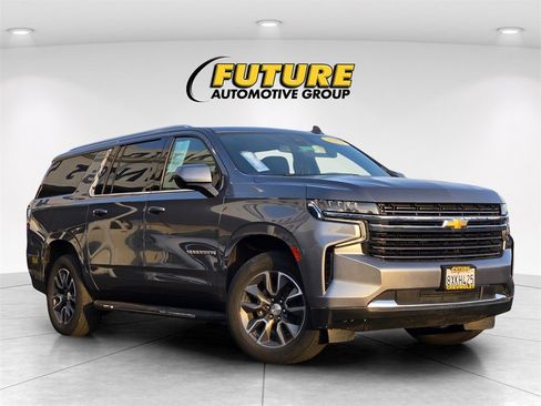 Certified 2021 Chevrolet Suburban LT w/ Rear Media and Nav Package image 1