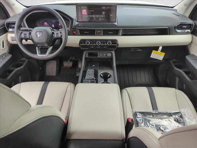 New 2026 Honda Pilot Touring image 14