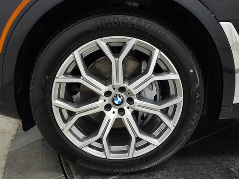 Used 2026 BMW X7 xDrive40i AWD/4WD image 14