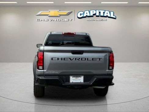 Used 2026 Chevrolet Colorado Trail Boss AWD/4WD image 4