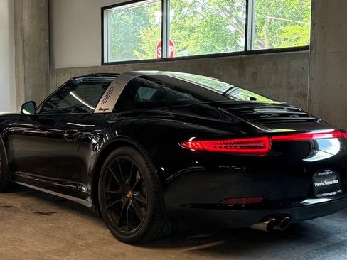 Used 2016 Porsche 911 Targa 4S AWD/4WD image 4
