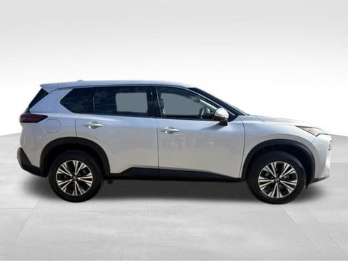 Used 2021 Nissan Rogue SV AWD/4WD image 8