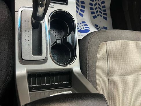 Used 2011 Ford Flex SEL FWD image 19