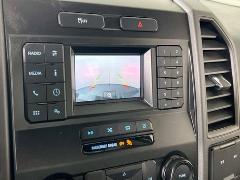 Used 2022 Ford F250 XL w/ Power Equipment Group image 13