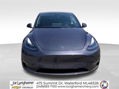 Used 2022 Tesla Model Y Performance AWD/4WD image 3