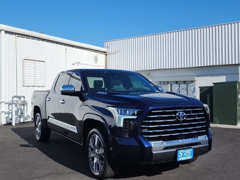Used 2024 Toyota Tundra Capstone AWD/4WD image 7